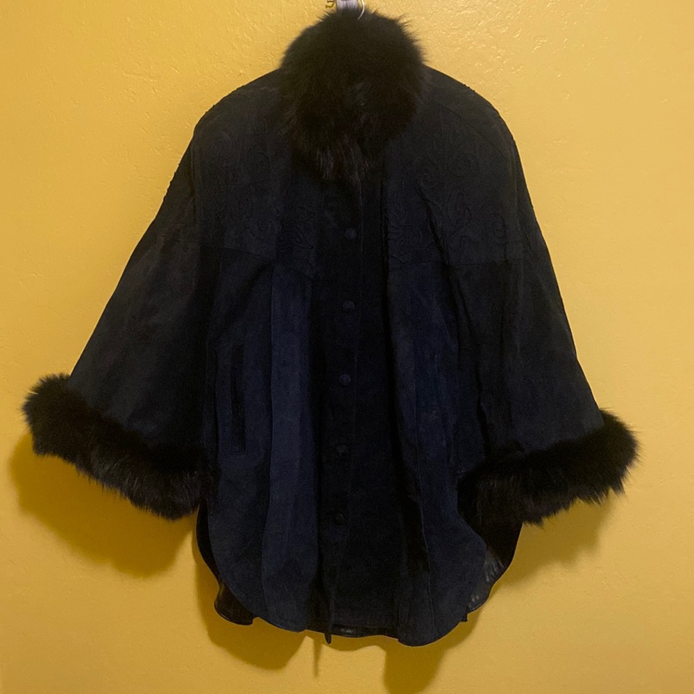 Vintage Vita Paris Suede Leather Fur Trim Dark Navy Cape Embroidered
